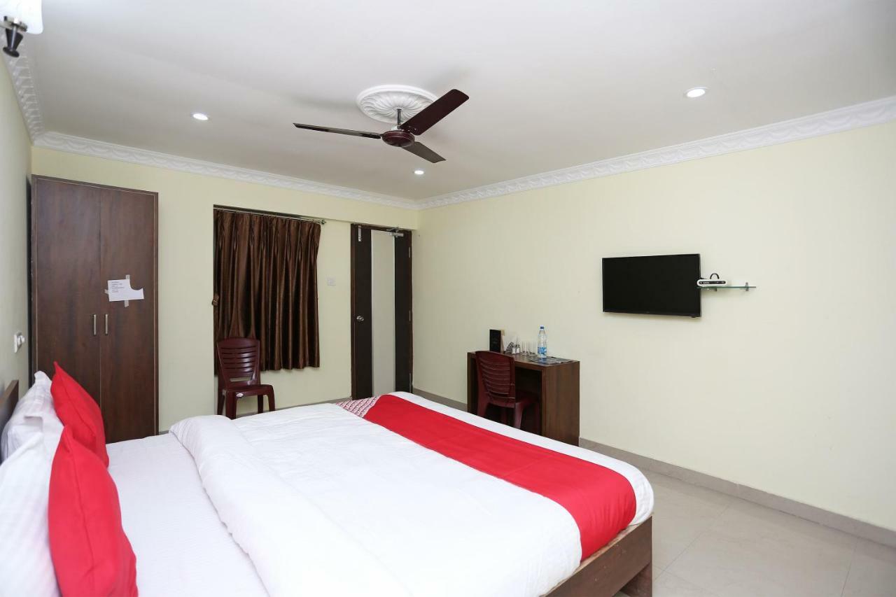 Oyo 26670 The Ranch Hotel